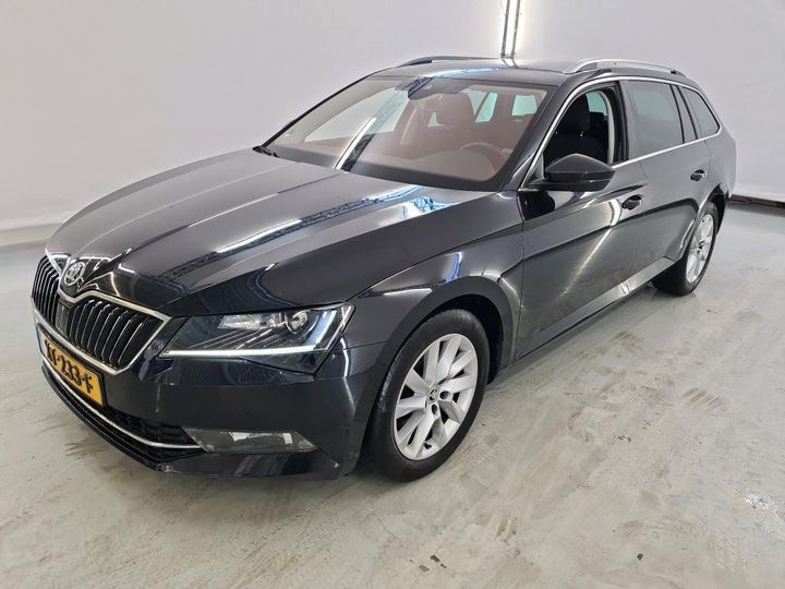 SKODA SUPERB 2019 tmbjn9np4k7058333