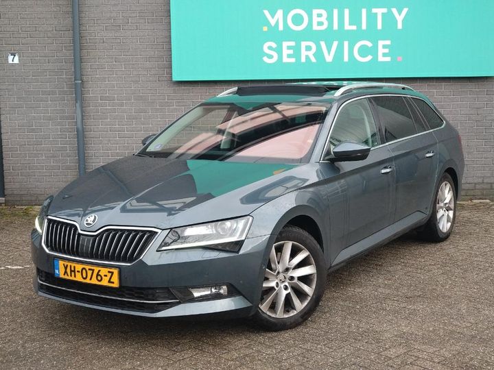 SKODA SUPERB 2019 tmbjn9np5k7016057