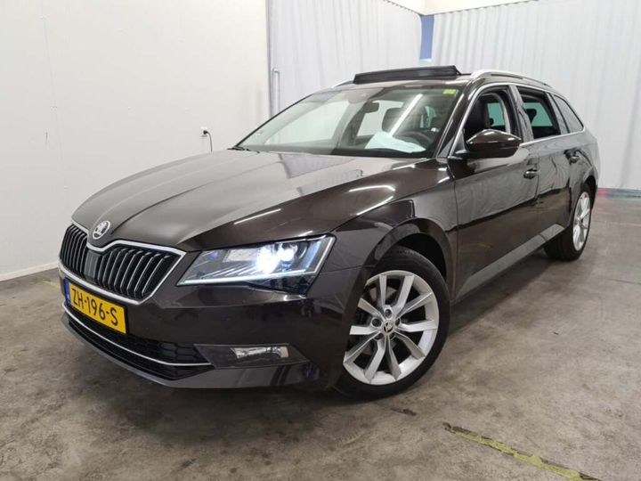 SKODA SUPERB 2019 tmbjn9np5k7067641