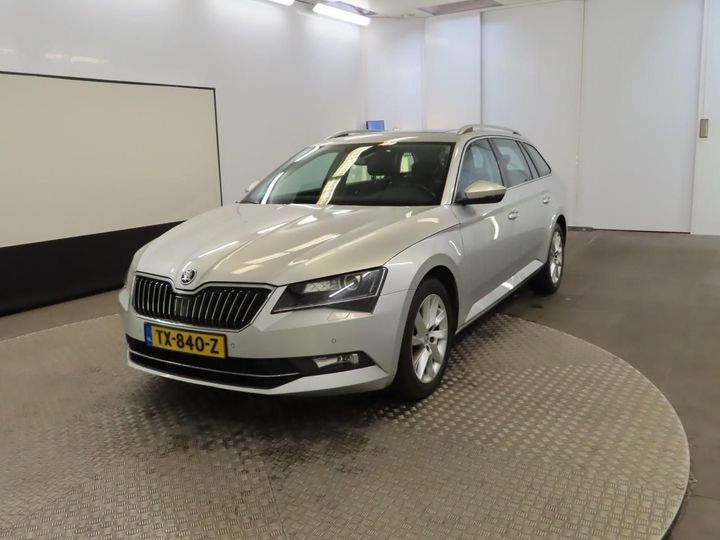 SKODA SUPERB 2018 tmbjn9np7k7027951