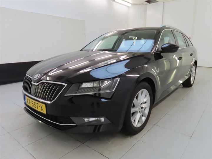 SKODA SUPERB 2019 tmbjn9np7k7060478