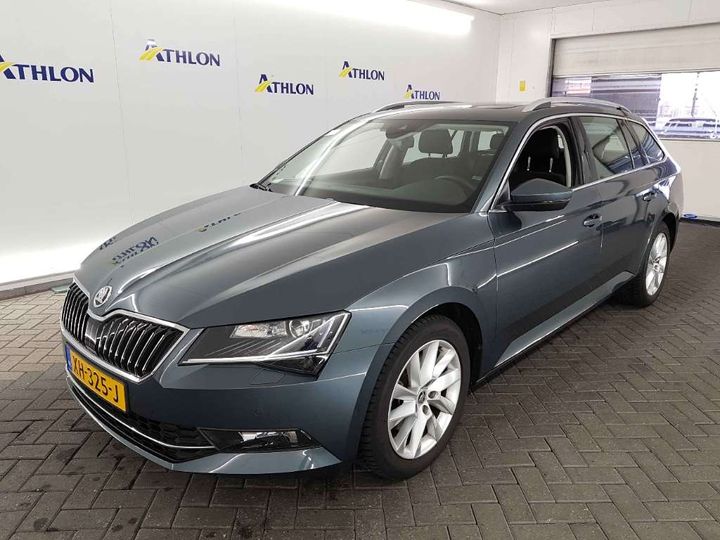 SKODA SUPERB 2019 tmbjn9np8k7029580