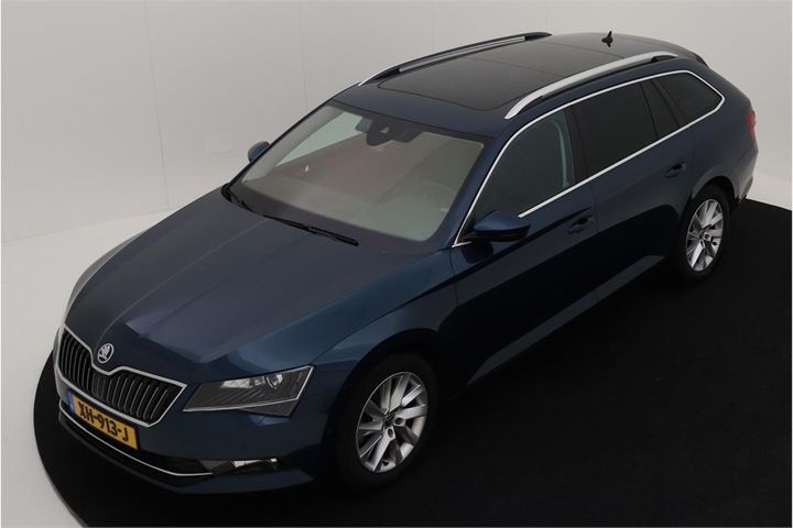 SKODA SUPERB 2019 tmbjn9npxk7018578