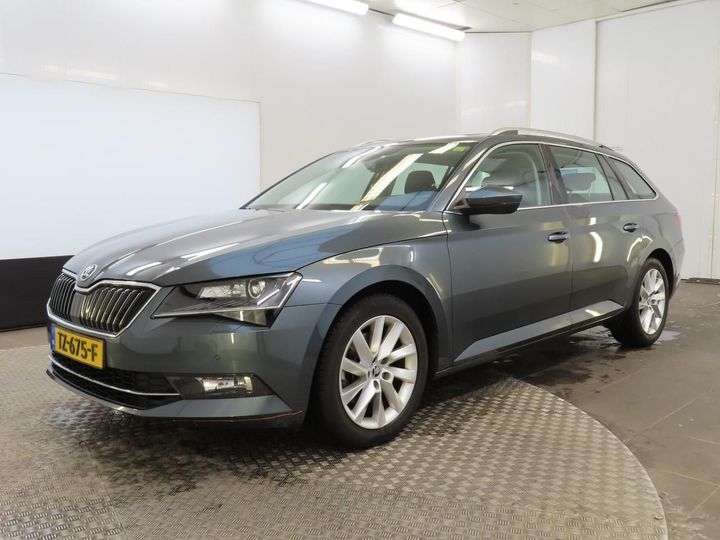 SKODA SUPERB 2018 tmbjn9npxk7024493