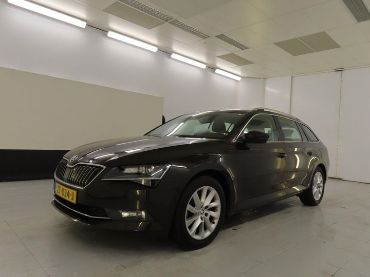 SKODA SUPERB 2019 tmbjn9npxk7083530