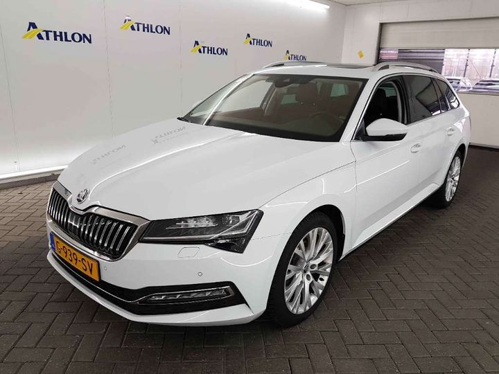 SKODA SUPERB 2019 tmbjn9npxl7010787