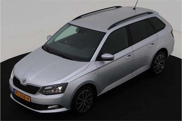 SKODA FABIA 2017 tmbjp6nj1jz027239