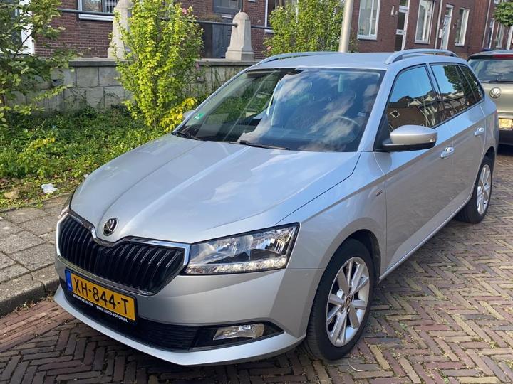 SKODA FABIA 2019 tmbjp6nj1kz010880