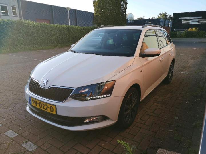 SKODA FABIA 2017 tmbjp6nj5jz017085