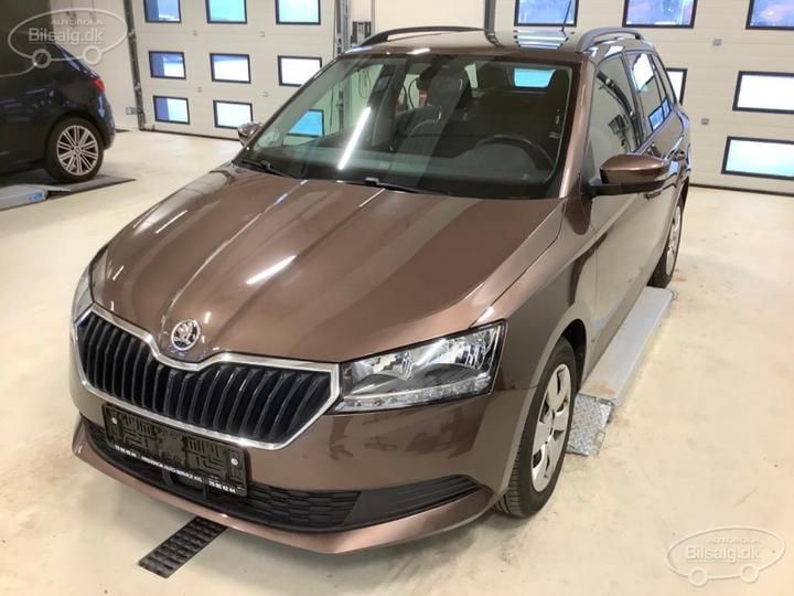 SKODA FABIA 2019 tmbjp6nj5lz022290