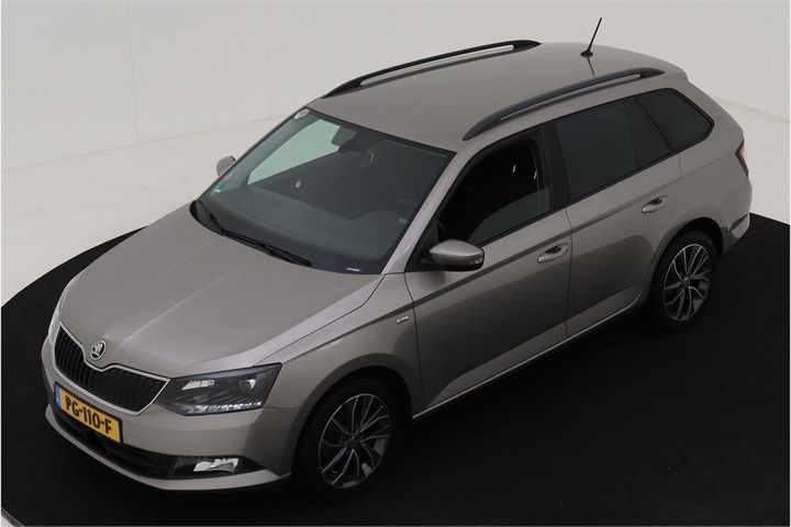 SKODA FABIA 2017 tmbjp6nj6jz011053