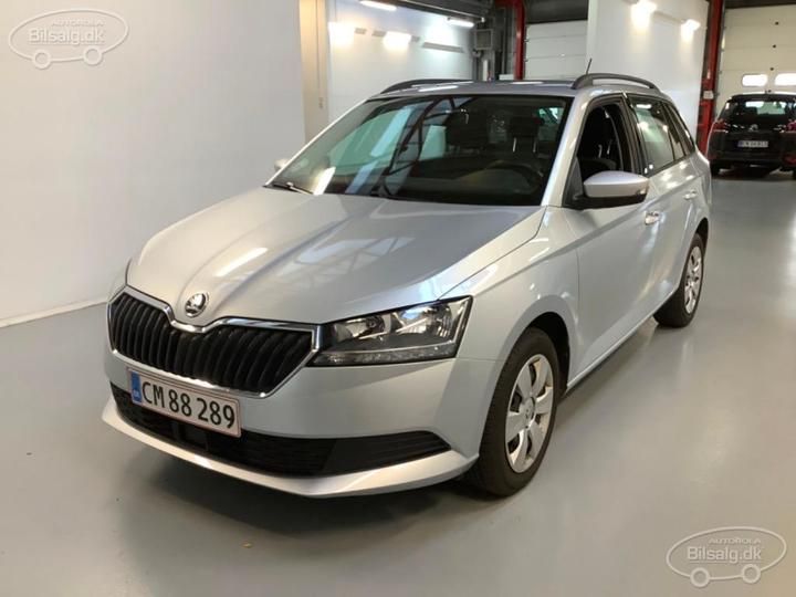 SKODA FABIA 2019 tmbjp6nj7lz024364