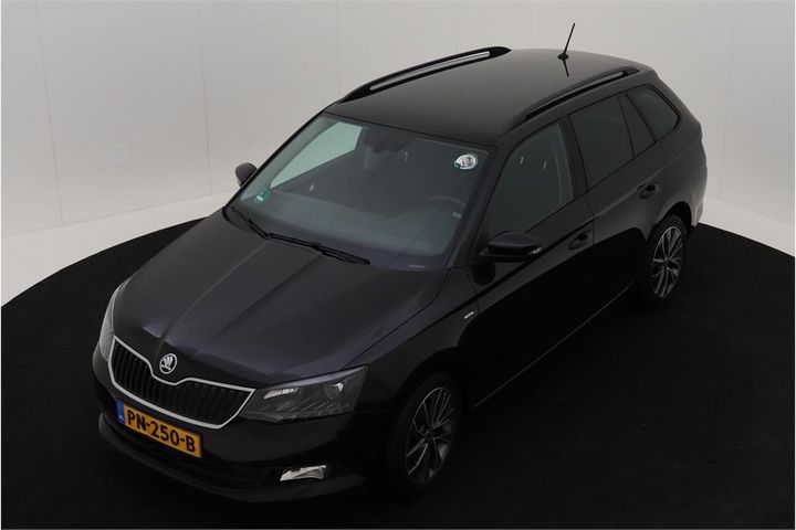 SKODA FABIA 2017 tmbjp6nj8jz021714