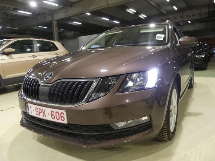 SKODA OCTAVIA 2017 tmbjp7ne2j0008566