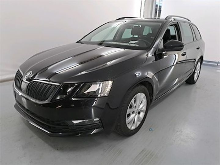 SKODA OCTAVIA 2018 tmbjp7ne2j0273956