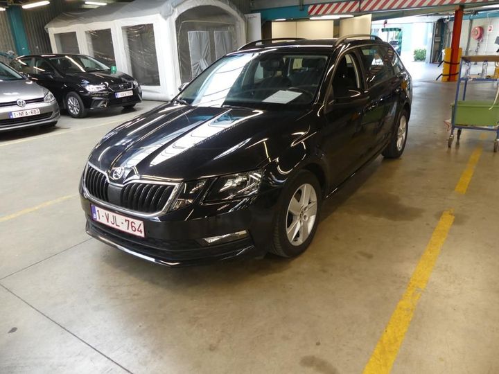 SKODA OCTAVIA 2018 tmbjp7ne2k0052827