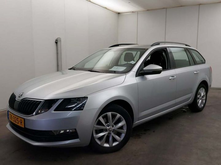 SKODA OCTAVIA 2018 tmbjp7ne3k0011655