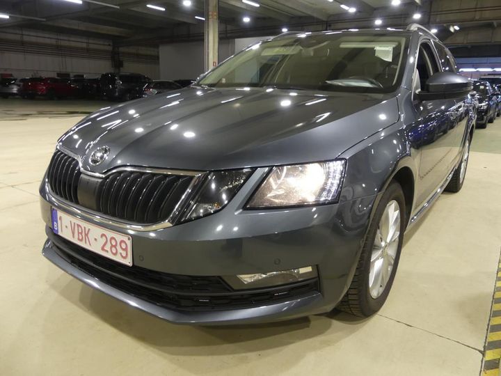 SKODA OCTAVIA 2018 tmbjp7ne4k0032370