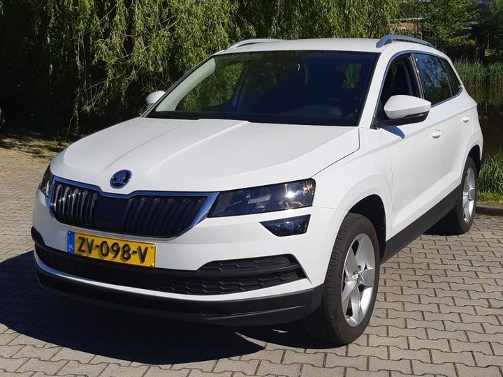 SKODA KAROQ 2019 tmbjp7nu2kj017819