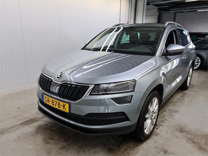 SKODA KAROQ 2018 tmbjp7nu5j5034010