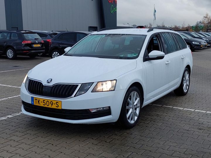 SKODA OCTAVIA 2018 tmbjp9ne0k0009390