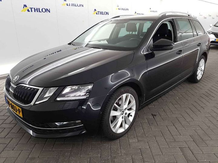 SKODA OCTAVIA 2017 tmbjp9ne1j0054501