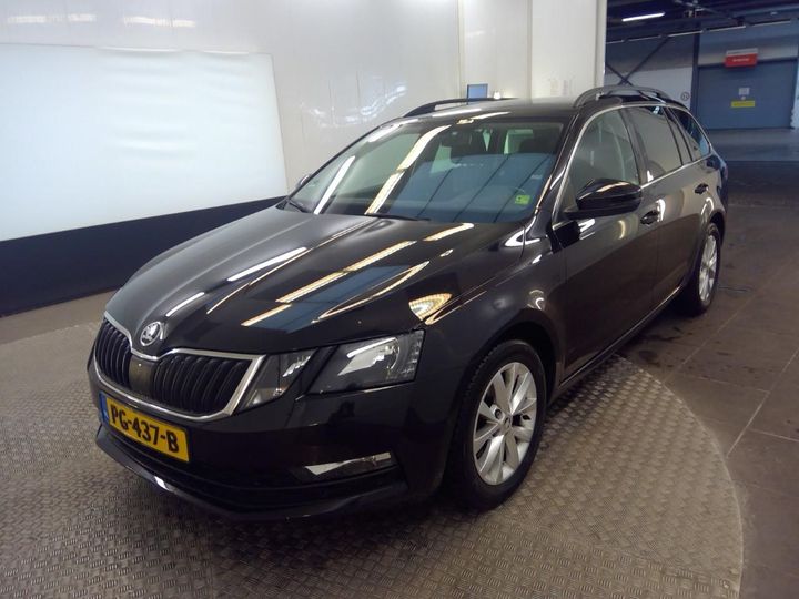 SKODA OCTAVIA 2017 tmbjp9ne1j0095078