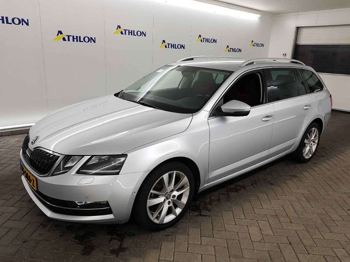 SKODA OCTAVIA 2017 tmbjp9ne1j0096375