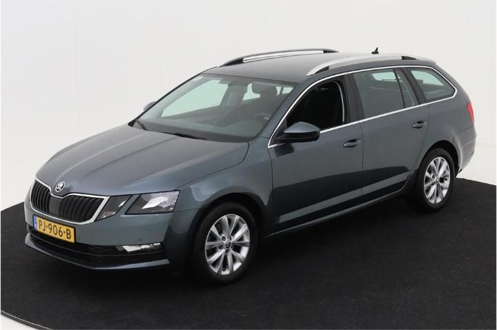 SKODA OCTAVIA 2017 tmbjp9ne1j0107617