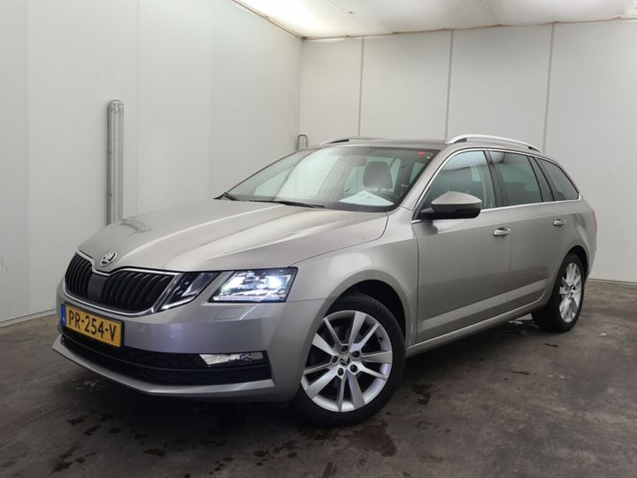 SKODA OCTAVIA 2017 tmbjp9ne1j0122621