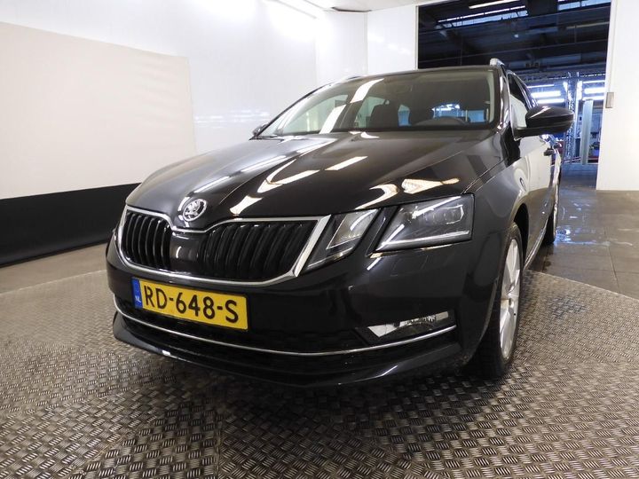 SKODA OCTAVIA 2017 tmbjp9ne1j0189431