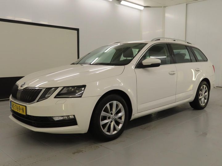 SKODA OCTAVIA 2018 tmbjp9ne1j0280005