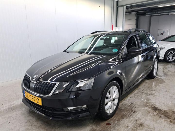 SKODA OCTAVIA 2018 tmbjp9ne1k0007230