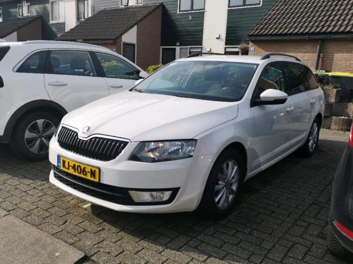 SKODA OCTAVIA 2016 tmbjp9ne2h0064819