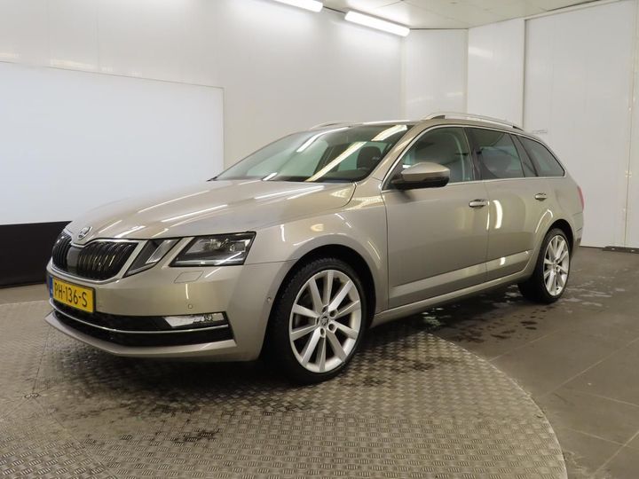 SKODA OCTAVIA 2017 tmbjp9ne2j0066415