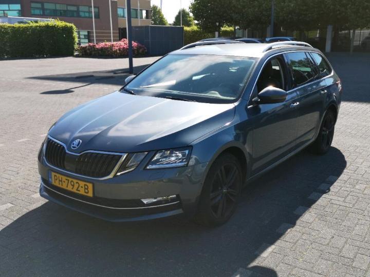 SKODA OCTAVIA 2017 tmbjp9ne2j0089189