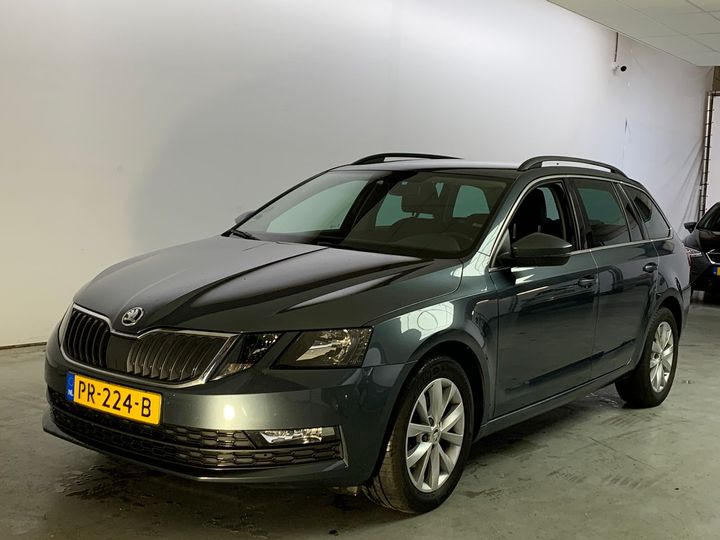 SKODA OCTAVIA 2017 tmbjp9ne2j0121347