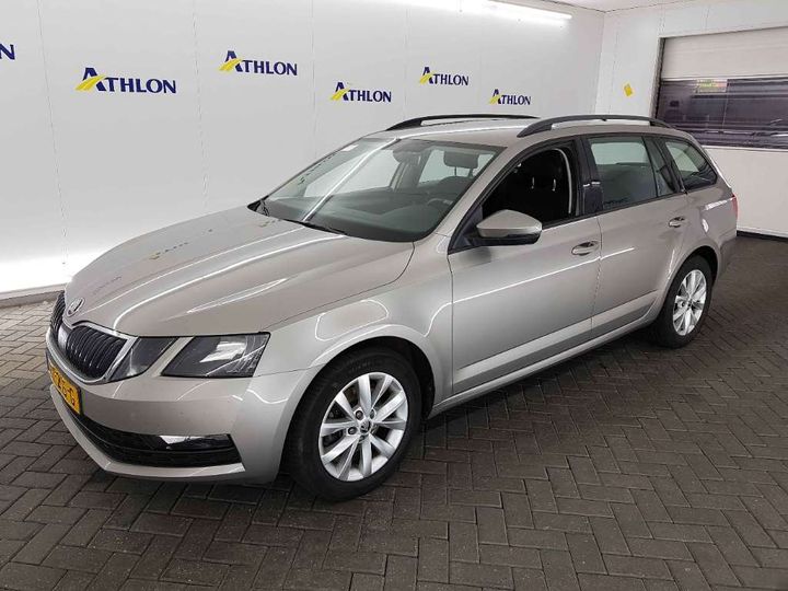 SKODA OCTAVIA 2017 tmbjp9ne2j0144403