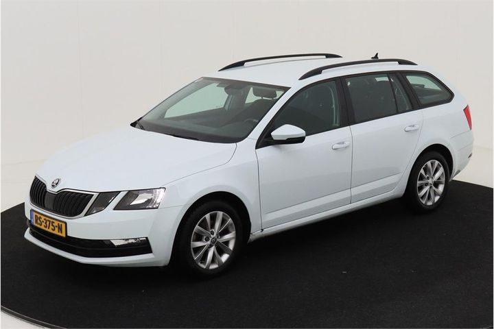 SKODA OCTAVIA 2018 tmbjp9ne2j0231427