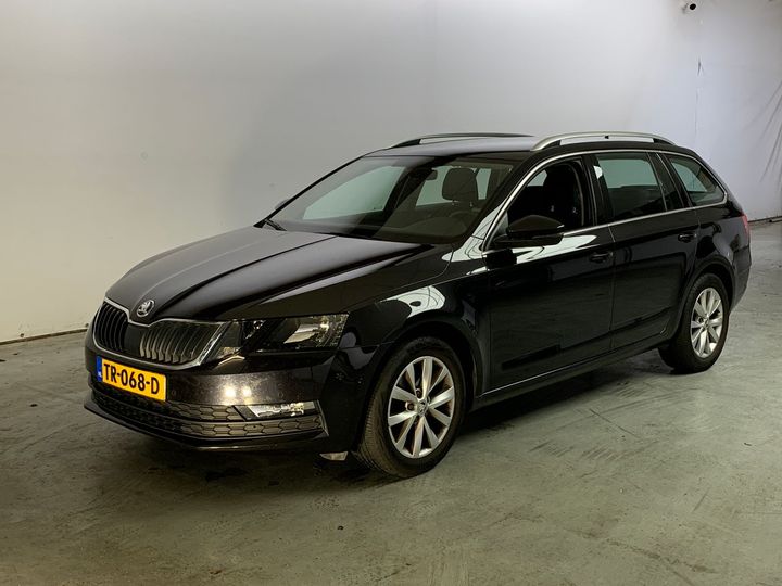 SKODA OCTAVIA 2018 tmbjp9ne2k0014042