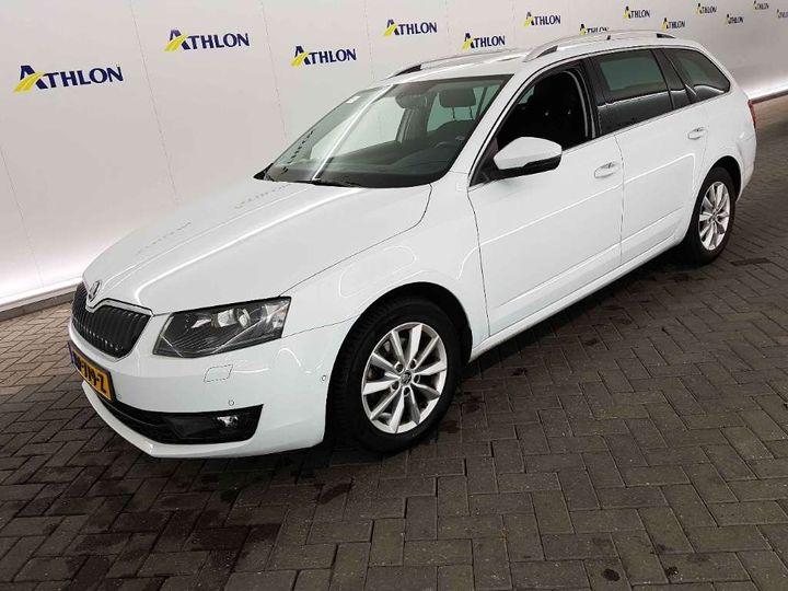 SKODA OCTAVIA 2016 tmbjp9ne3h0104647