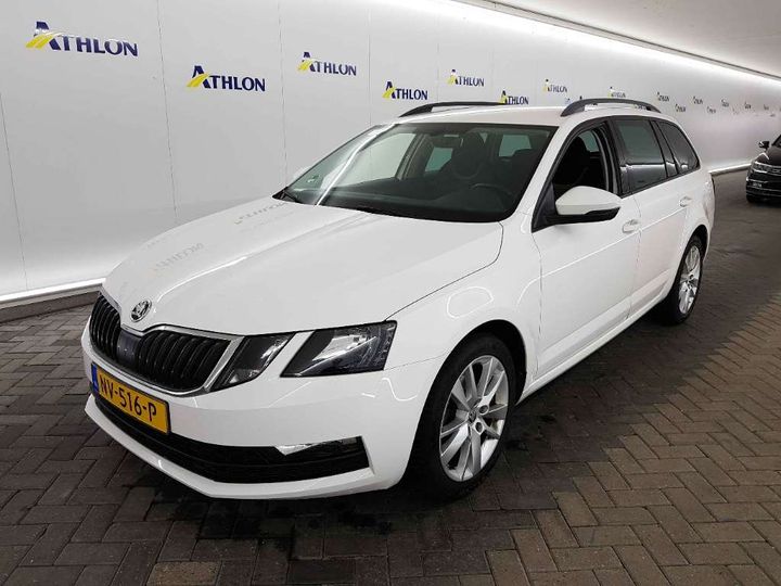 SKODA OCTAVIA 2017 tmbjp9ne3j0052250