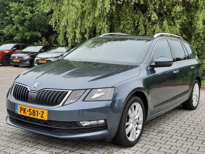 SKODA OCTAVIA 2017 tmbjp9ne3j0117808