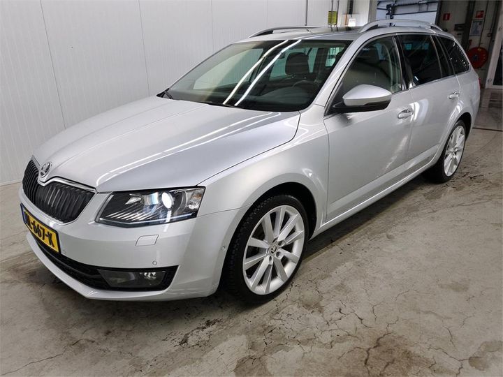 SKODA OCTAVIA 2017 tmbjp9ne4h0178921