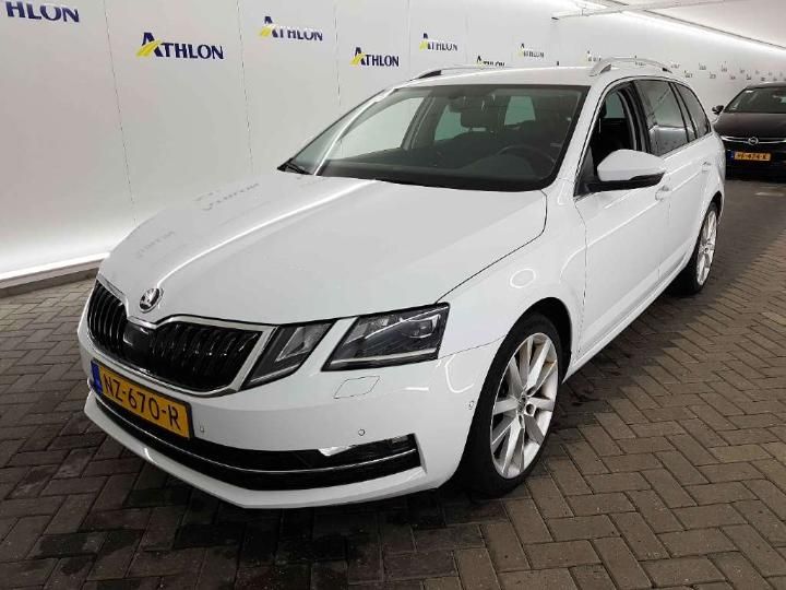 SKODA OCTAVIA 2017 tmbjp9ne4j0065704