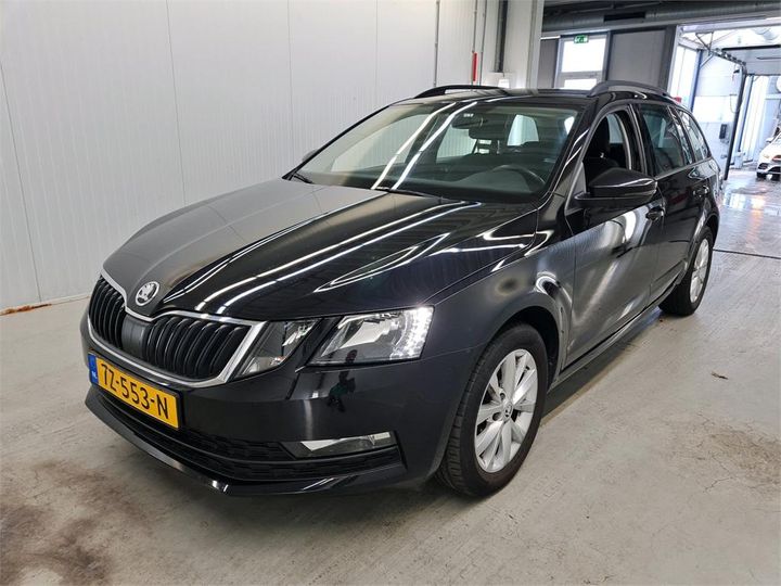 SKODA OCTAVIA 2018 tmbjp9ne4k0080060