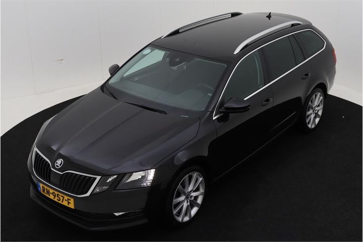 SKODA OCTAVIA 2018 tmbjp9ne5j0017077