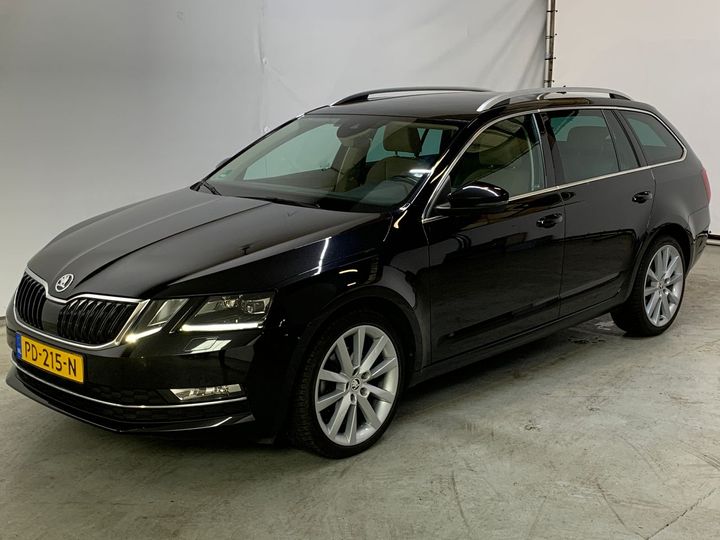 SKODA OCTAVIA 2017 tmbjp9ne5j0085721