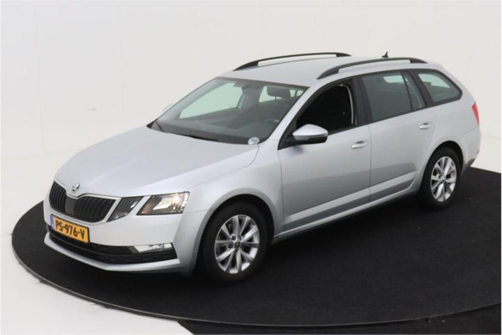 SKODA OCTAVIA 2017 tmbjp9ne5j0140684