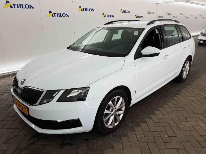 SKODA OCTAVIA 2017 tmbjp9ne6j0145120